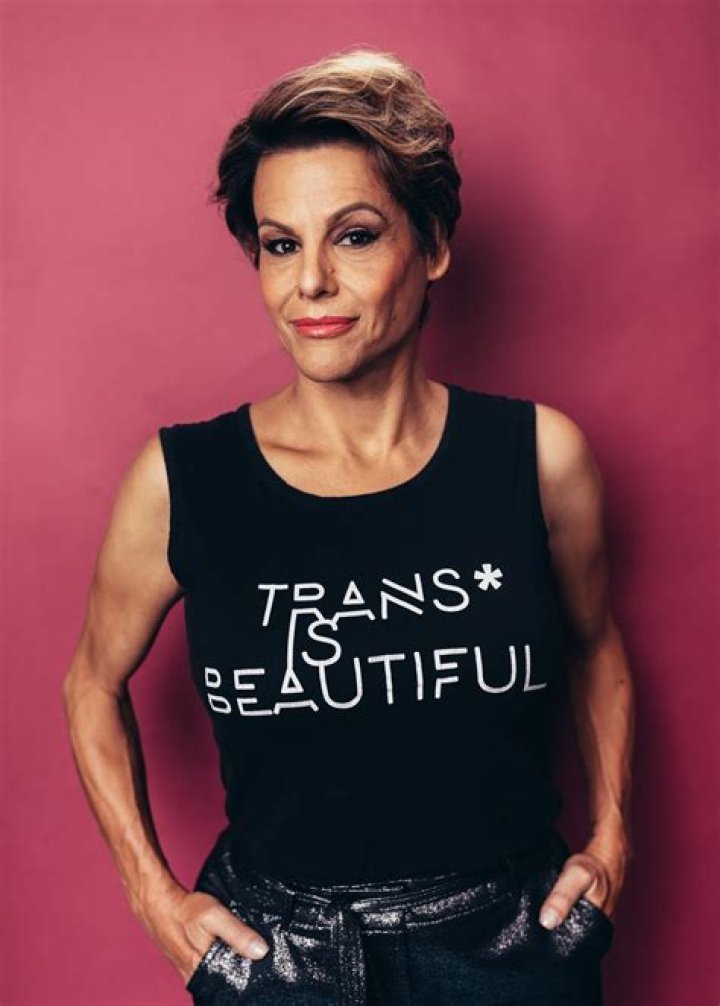 Alexandra Billings Biography, Height & Life Story Super Stars Bio
