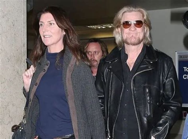 Amanda Aspinall Singer Daryl Hall's Wife
