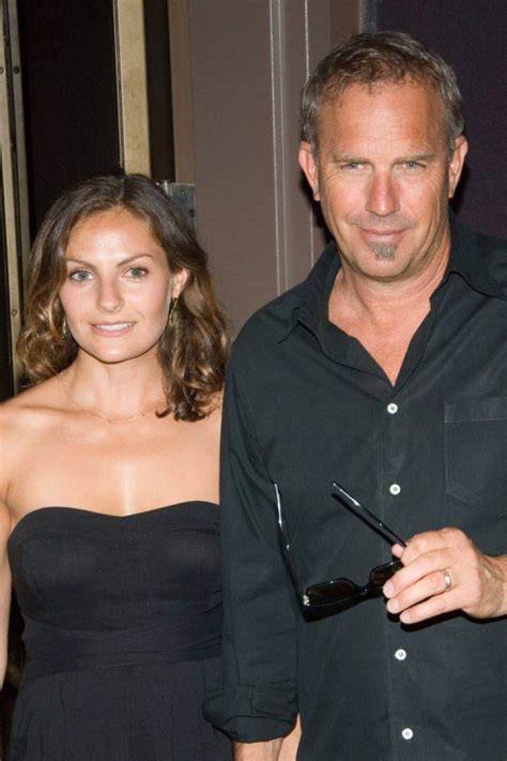 Annie Costner's Unforgettable Performance In Dances With Wolves