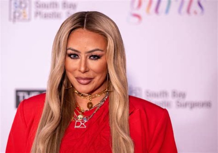 Aubrey O’Day hits back over unrecognisable paparazzi photos