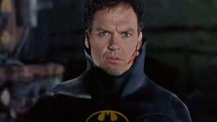 Batman de Michael Keaton estará em "Batgirl"