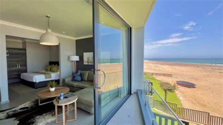 BAY VIEW RESORT NAMIBIA Now R 1 721 (Was R̶ ̶2̶ ̶4̶0̶9̶) UPDATED