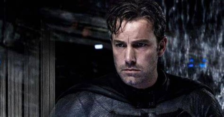 Ben Affleck's daughter Violet dons a face mask at starstudded fourth