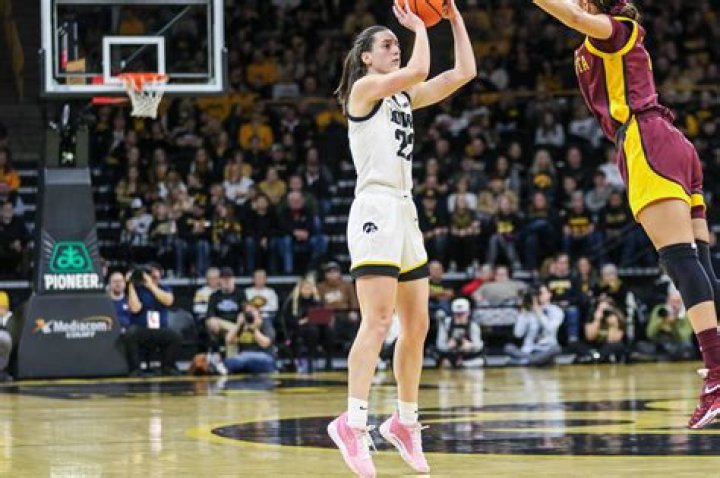 Caitlin Clark named Big Ten Player of the Week for 18th time overall