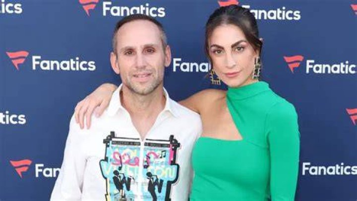 Camille Fishel Bio, Age, Height, Boyfriend, Children, Net Worth