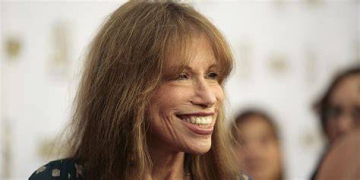 Carly Simon Net Worth 2022 Wiki, Married, Family, Wedding, Salary