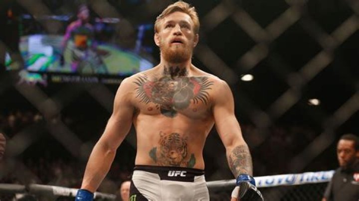 Conor McGregor How tall is Conor McGregor? Is he taller than his