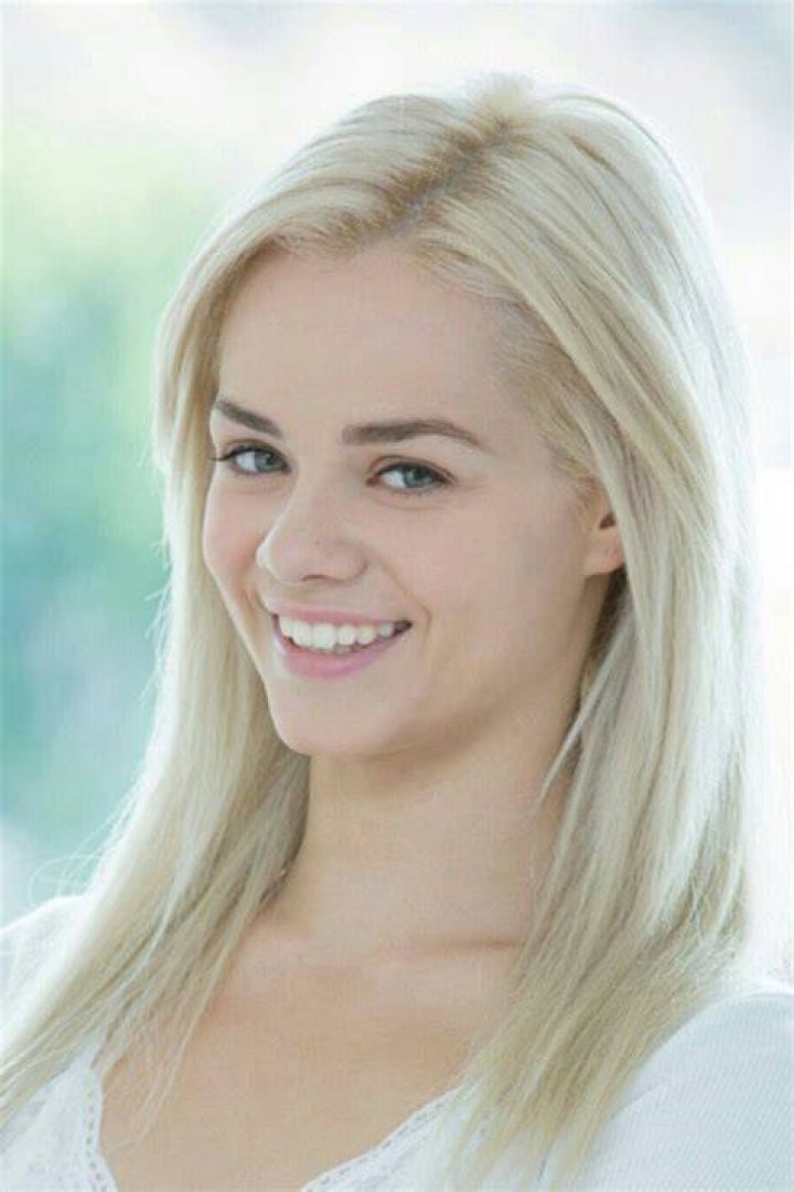 Elsa Jean Wiki, Bio, Age, Height, Weight, Body Measurements