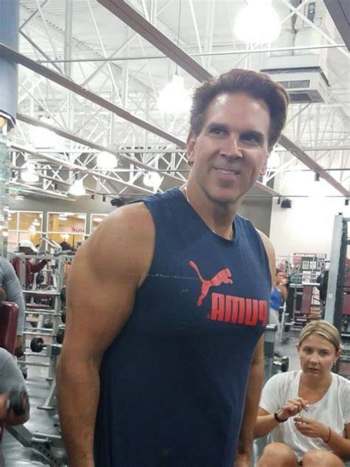 Erik Kuselias Bio, Age, Wife, Family of The Radio Host » Celebtap