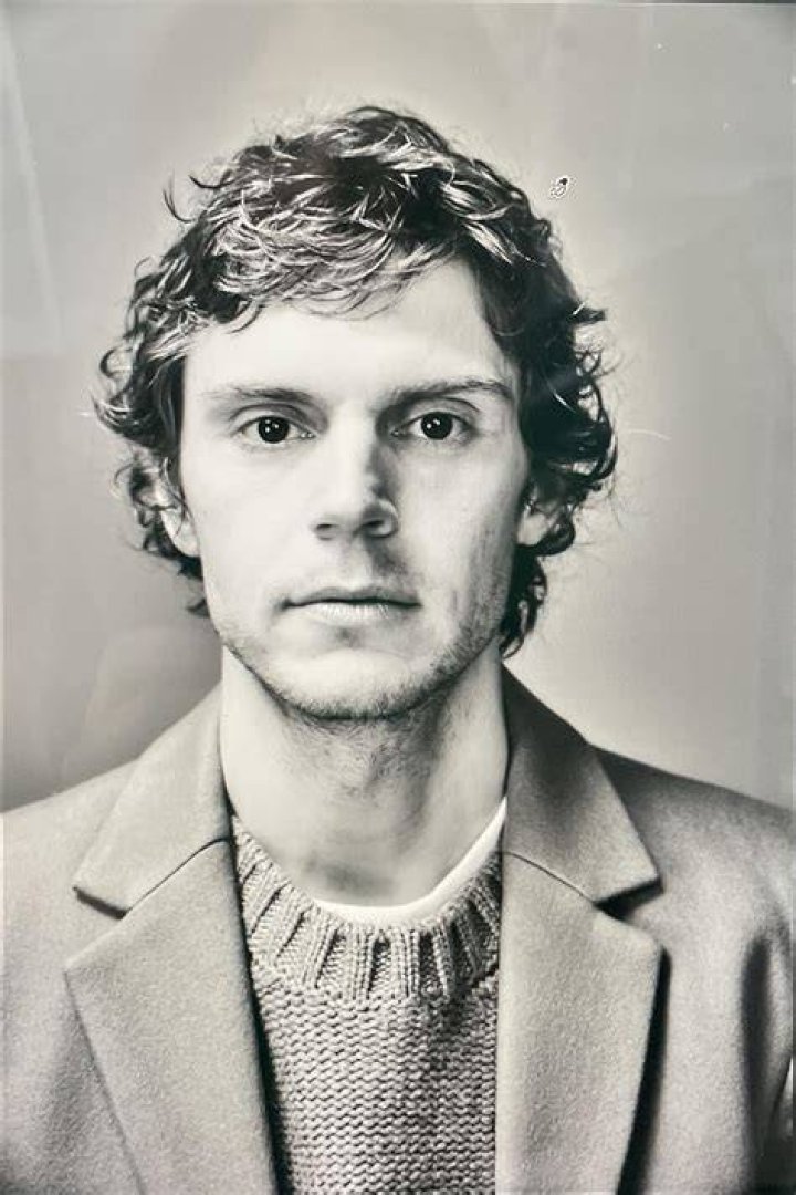 Evan Peters &mdash; The Movie Database (TMDb)