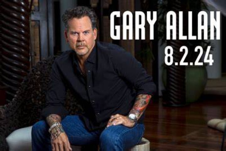 Gary Allen announces engagement to girlfriend Molly Martin KWRK St