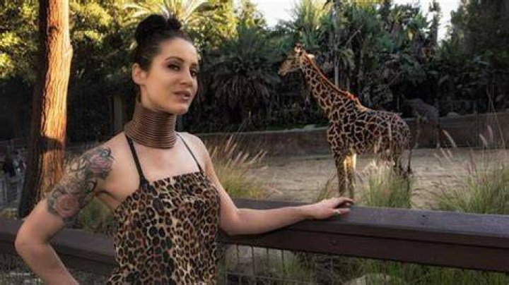 Giraffe woman now Her looks after removing the neck rings Tuko.co.ke