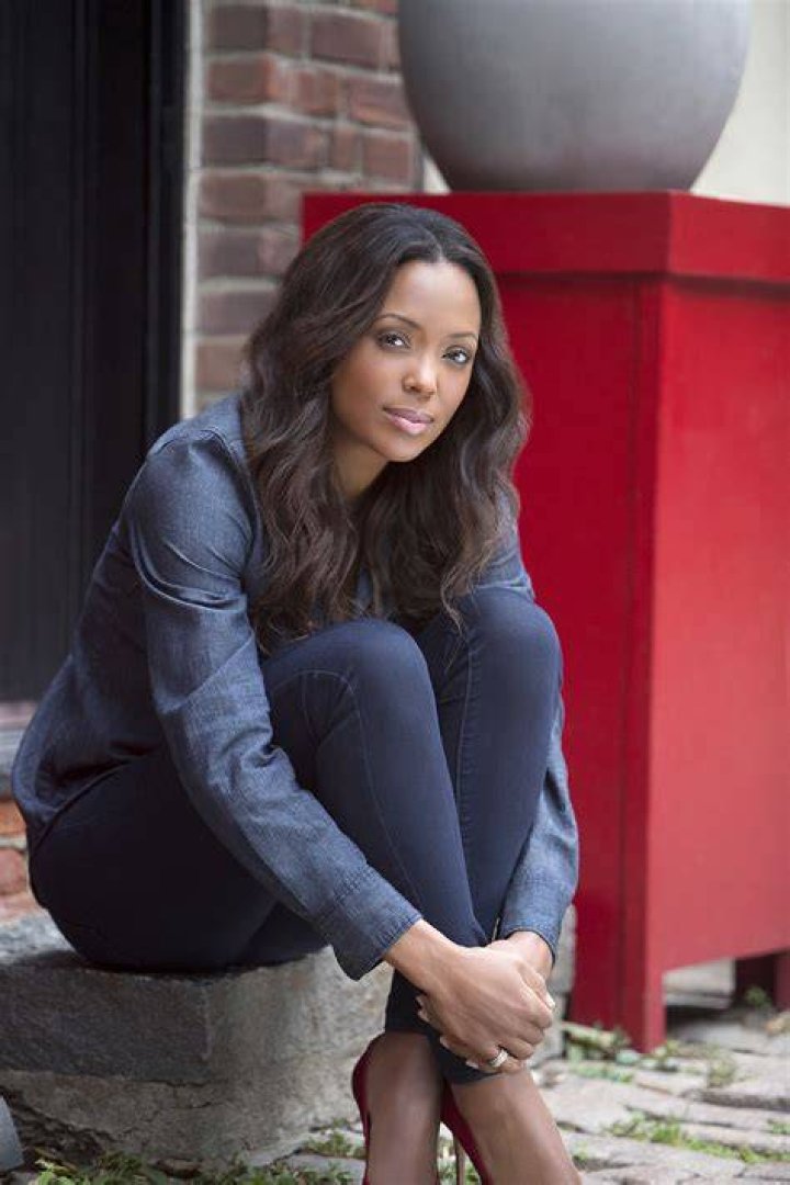 Give Aisha Tyler her flowers now and the credit she deserves Sugar Gamers