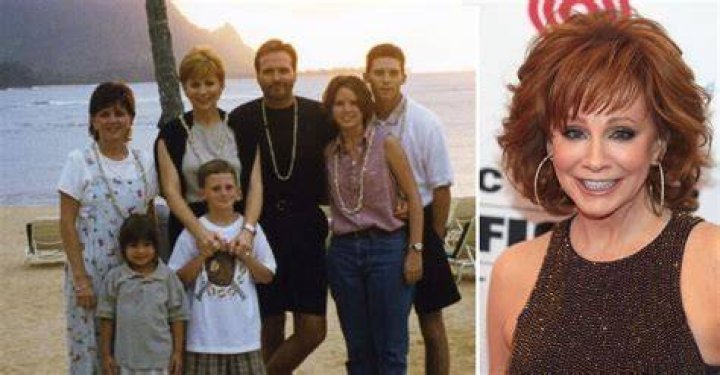 How Many Grandchildren Does Reba McEntire Have In 2023? Answered
