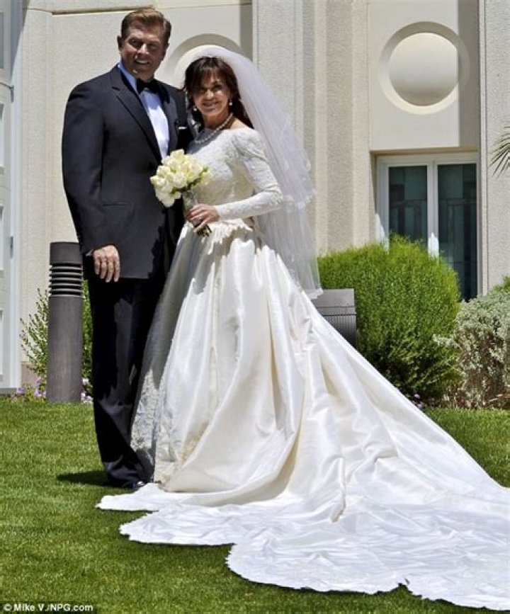 Is Marie Osmond still married to Steve Craig? Celebrity.fm 1