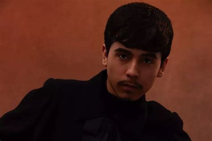 Ivan Cornejo (Singer) Bio, Wiki, Height, Girlfriend, Net Worth, Songs