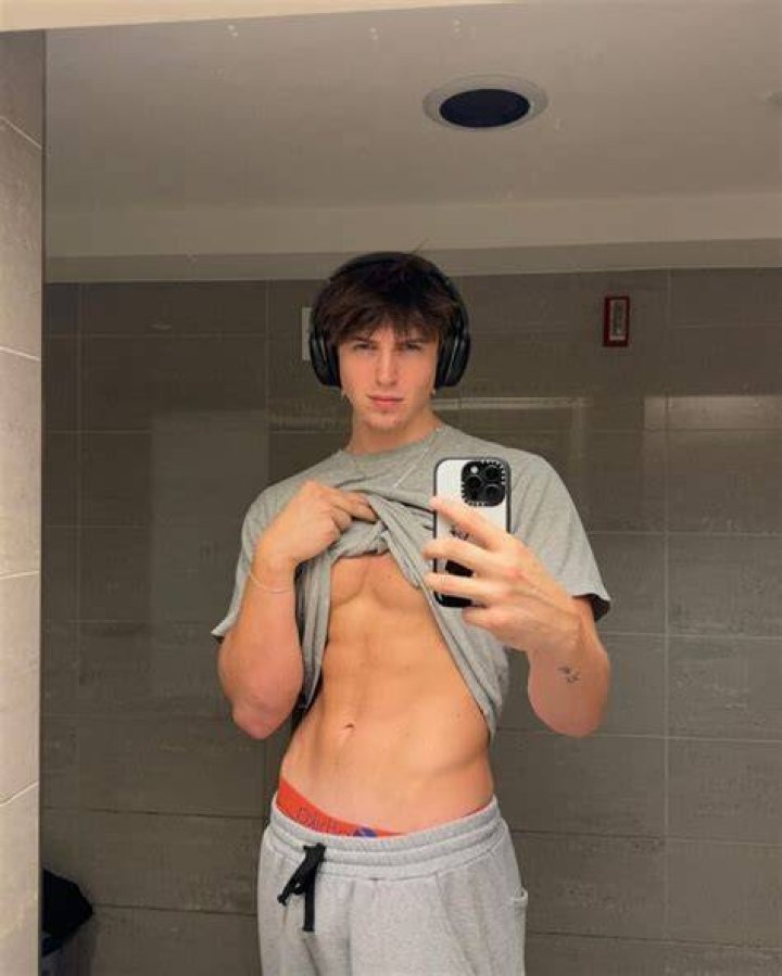 Jacob Day Age, Net Worth, Girlfriend, Family, Height and Biography