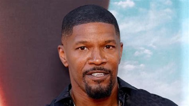 Jamie Foxx invitó a sus padres, quienes lo abandonaron, a mudarse con