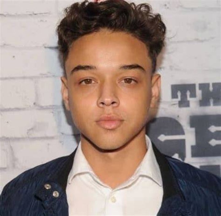 Jason Genao Biography, Age, Height, Girlfriend, Net Worth StarsWiki