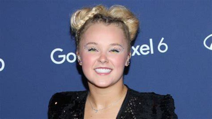 JoJo Siwa Not Invited to Kids&rsquo; Choice Awards Vanity Fair