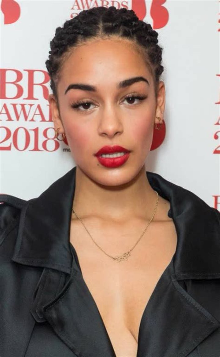 Jorja Smith Biography, Height & Life Story Super Stars Bio