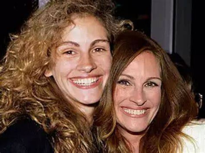 Julia Roberts with her older brother Eric Roberts Filmstars