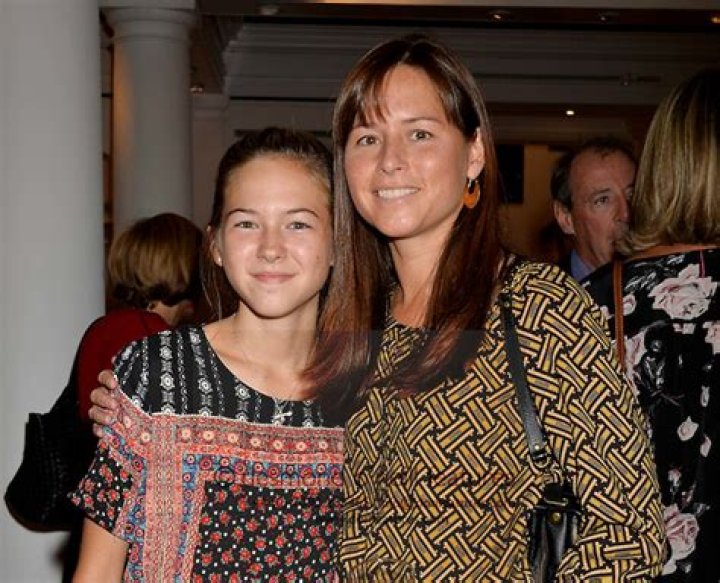 Julie Rose Clapton Biography, Age, Net Worth, Father Thrill NG