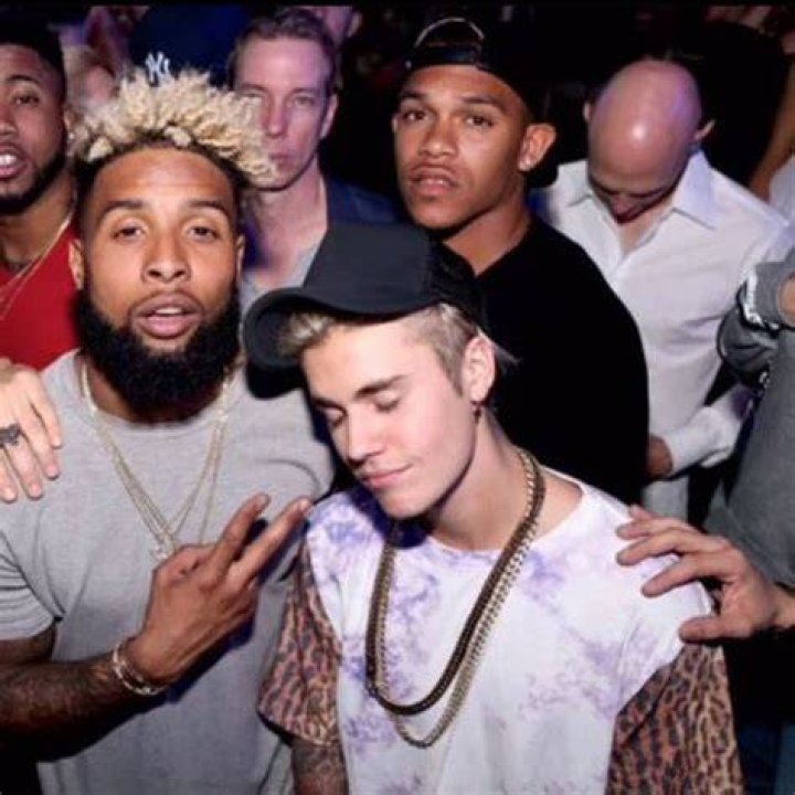 Justin Bieber and Odell Beckham Jr. in the club ⏸️ YouTube