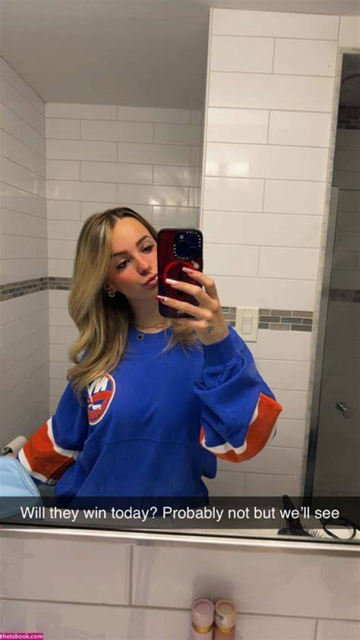Kaitlyn Krems / Kaitlynkrems / kaitkrems leaked nude photo from