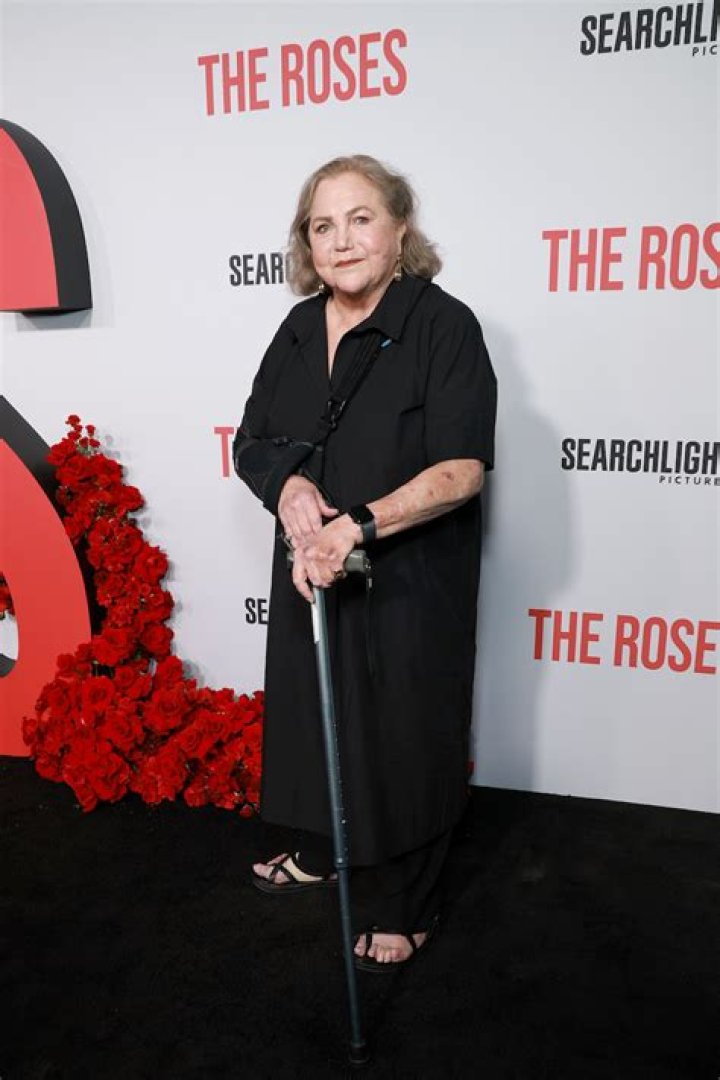 Kathleen Turner Height, Weight, Personal Life, Career & Vital Stats