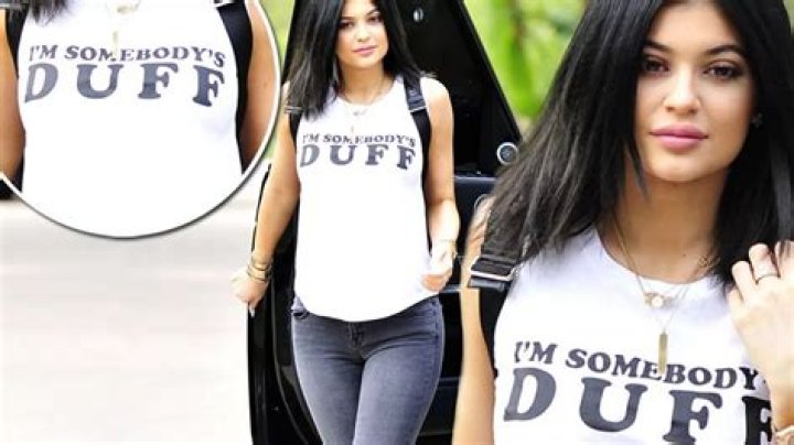 Kylie Jenner appears to call herself FAT as she wears tongueincheek t