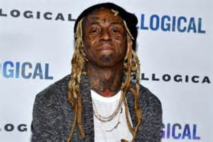 Lil Wayne Reveals 'Dedication 6 Reloaded' Release Date and Shares