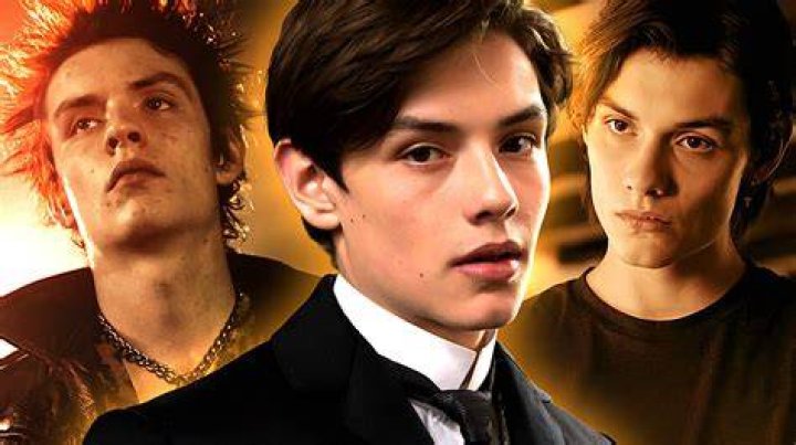 Louis Partridge Movie And Tv Shows