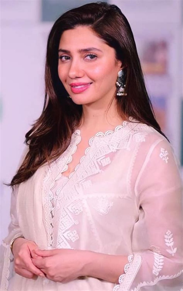 Mahira Khan's Son Azlan Askari Latest Pictures Pk