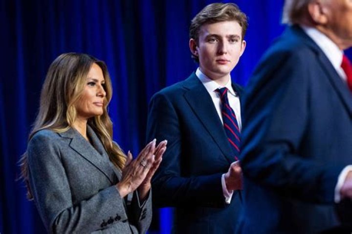 Melania Trump and son Barron move into the White House BBC News