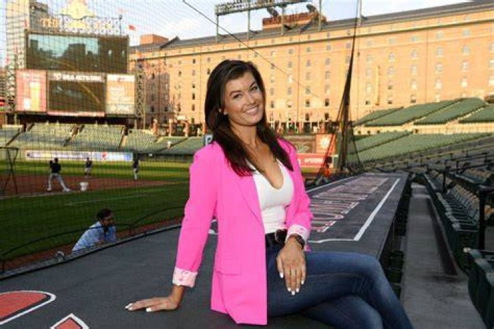 Melanie Newman to make history with allfemale radio crew in Cure Bowl