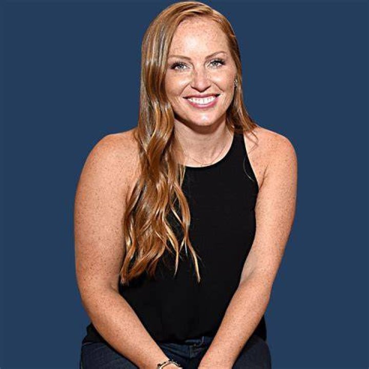 Mina Starsiak Bio, Net Worth, Good Bones Star, Married, Husband