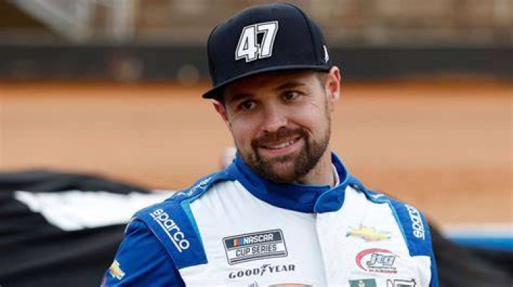 NASCAR’s Ricky Stenhouse Jr. Lists His North Carolina Estate for 16M