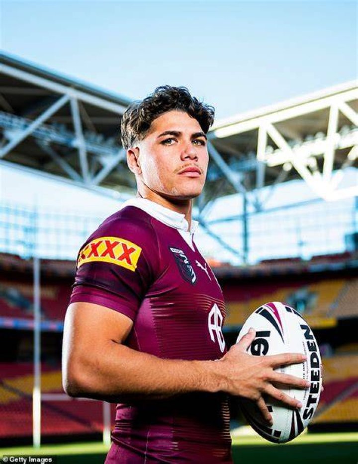 NRL star Reece Walsh, 20, appears to have quietly 'split' from his