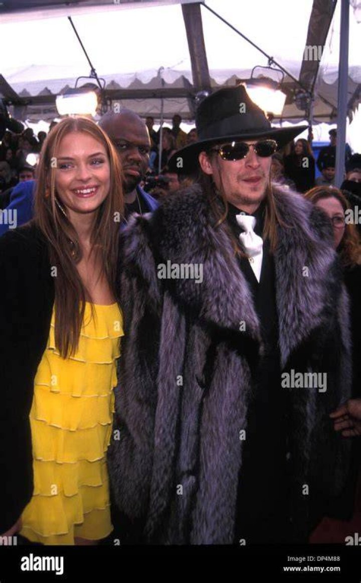 Oct. 13, 2006 KID ROCK AND SISTER JILL RITCHIE 06051999.MTV MOVIE