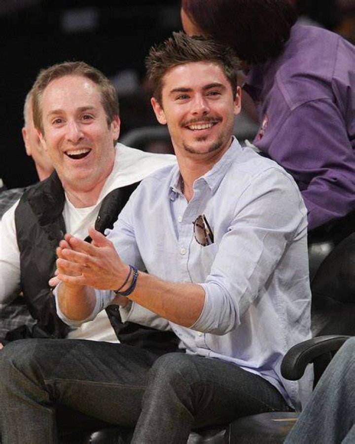 Old and Young Charles Hannel (David and Zac Efron) Zac efron, Zac