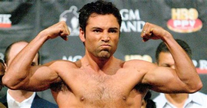 Oscar De La Hoya Weight Height Ethnicity Hair Color Eye Color