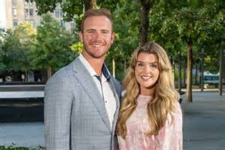Pete Alonso&rsquo;s wife Haley celebrates his birthday with kissing throwback