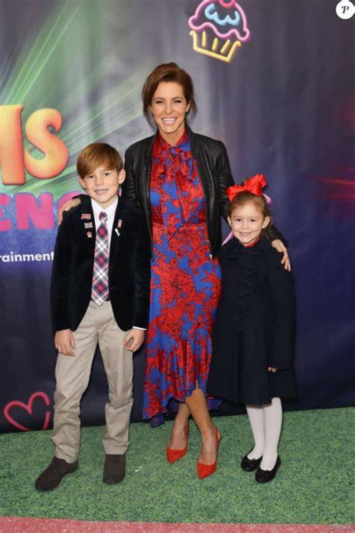 Photo Stephanie Ruhle et ses deux enfants assistent à l'inauguration