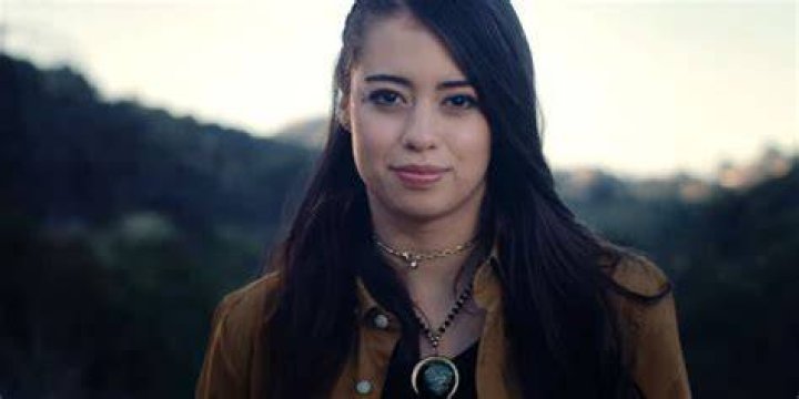 Prey 10 Best Amber Midthunder Movies And Shows, Ranked According To IMDb