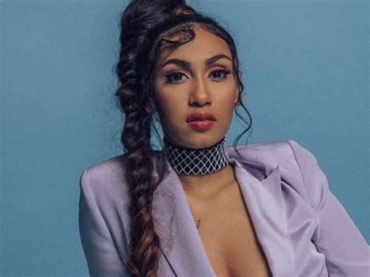 Queen Naija (Singer) Wiki, Bio, Age, Height, Weight, Spouse, Boyfriend