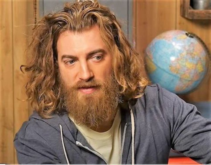 Rhett McLaughlin Age, Net Worth, Wife, Family, Height and Biography