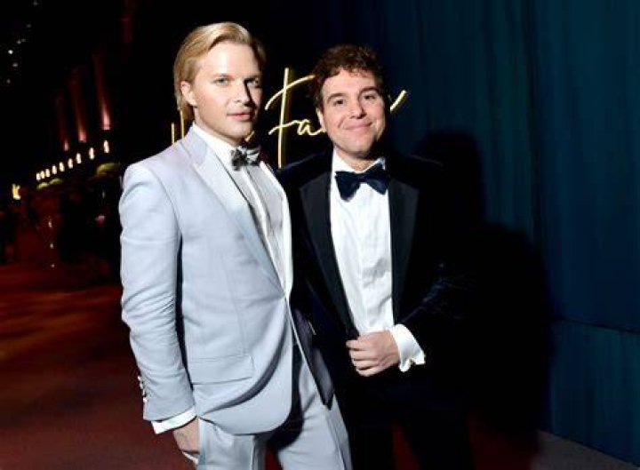 Ronan Farrow Jon Lovett Breakup Details Dating Timeline And Family
