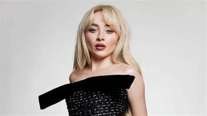 Sabrina Carpenter New Tv Show Picture Of Carpenter