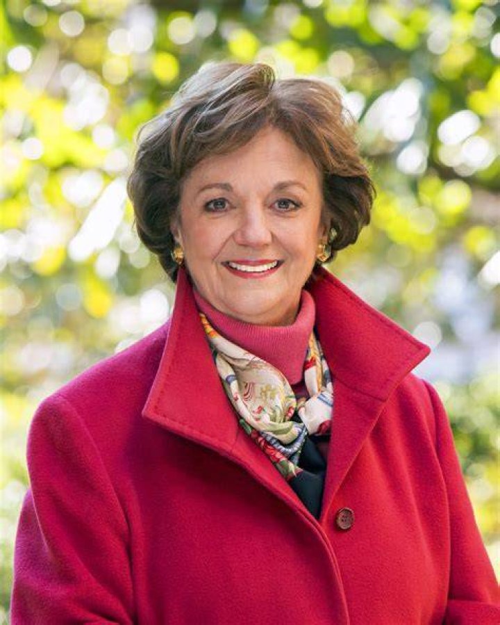 Sally Bedell Smith Illness Possible Case of Spasmodic Dysphonia!